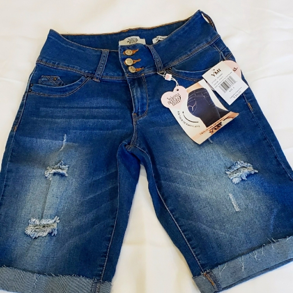 Midrise bermuda shorts
